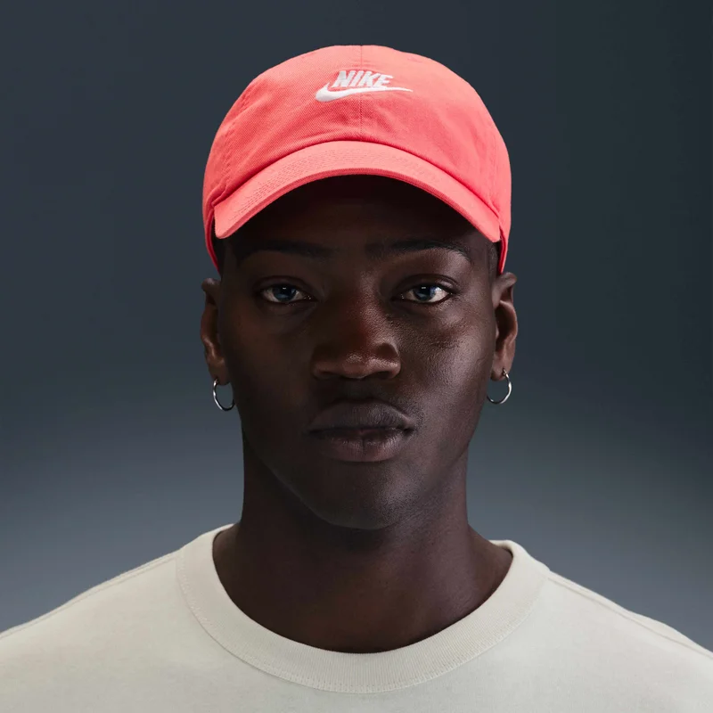 Nike Club Unstructured Futura Wash Cap